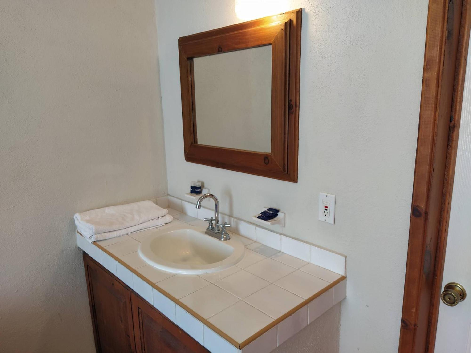 Club Cantamar Beach Hotel & Marina La Paz Room photo