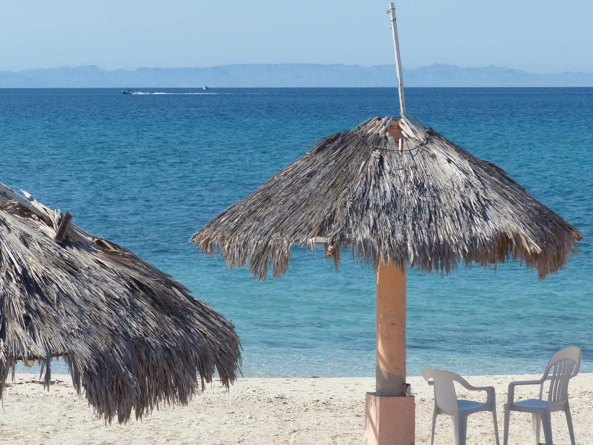 Club Cantamar Beach Hotel & Marina La Paz Exterior photo